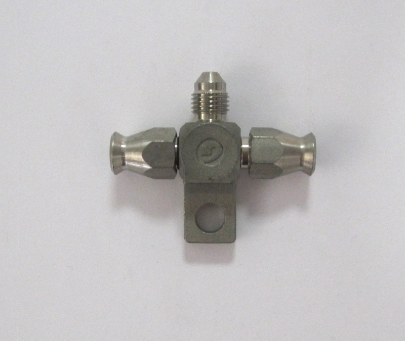 Dreifachverteiler 2xD3, 1x 3/8x24  Edelstahl mit Befestigungsloch