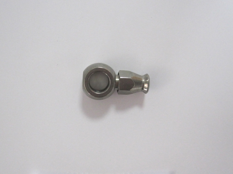 Anschluß Banjo 10mm kurz Edelstahl  3/8 (10mm)  D-03