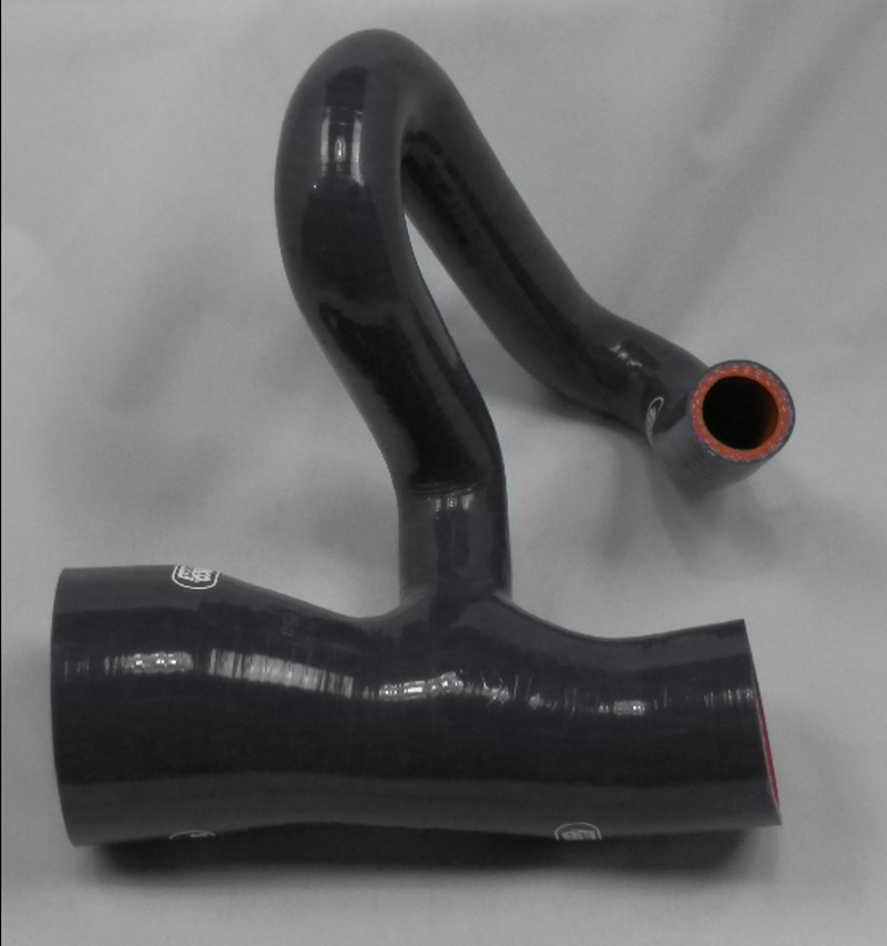Ladeluft Schlauch Audi S4 S6 C4 2.2L Turbo Samco schwarz  aus TCS146 - 2