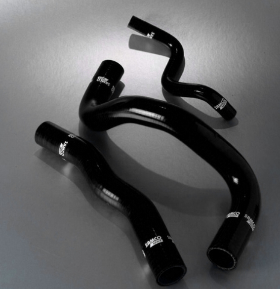 Samco Mitsubishi FTO GPX Mivec/GR Non-Mivec DE3A/6A12 - 3-teiliges Kühlwasser-Schlauchkit schwarz