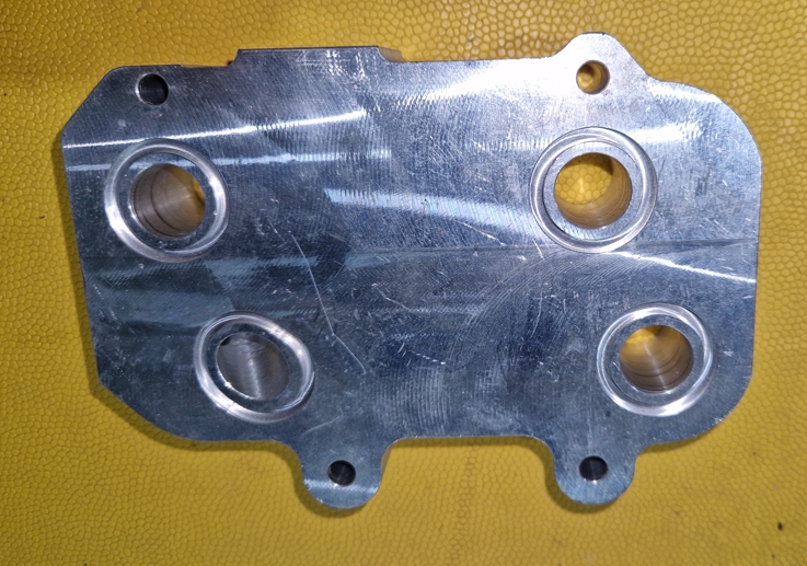 Techart Ölkühler-Adapterplatte Porsche 993/964  High Flow