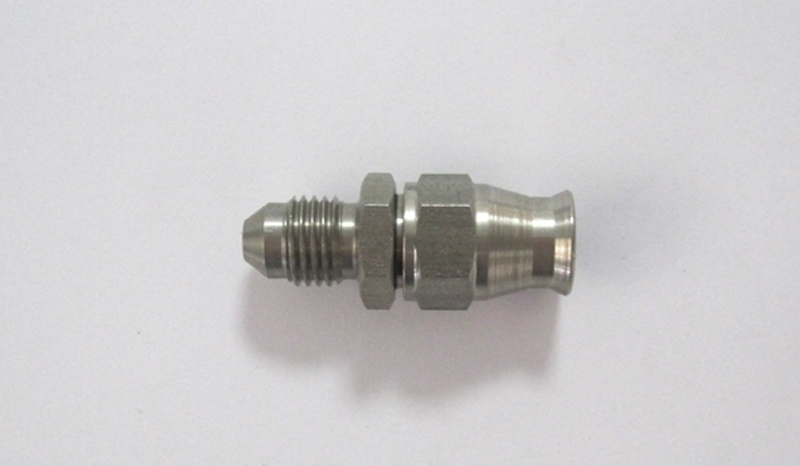 Anschluß Einschraub 7/16x20 konvex  Dash 04 Edelstahl
