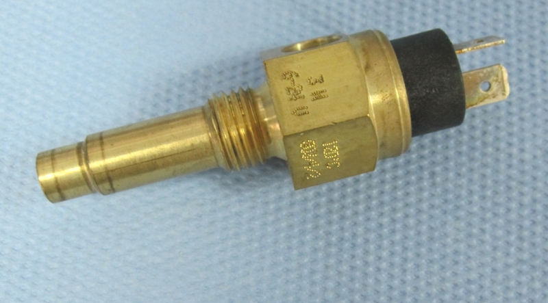 VDO Temperaturgeber für Wassertemperatur lang 50°C-120°C Gewinde M14x1,5 mit Warnkontakt
