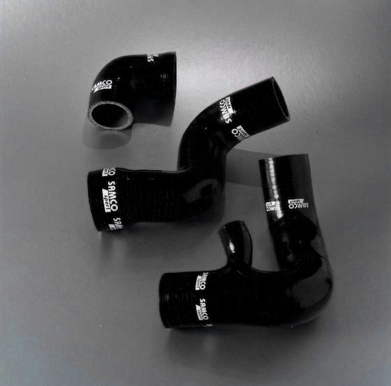 Samco Audi A4 Turbo B6 AVJ/AMB/BFB   3-teiliges Ladeluftsystem schwarz