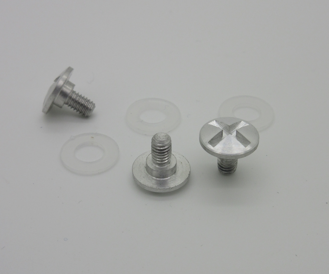 Ersatzschrauben für Beltenick Offroad FIA Helm Schirmbefestigung