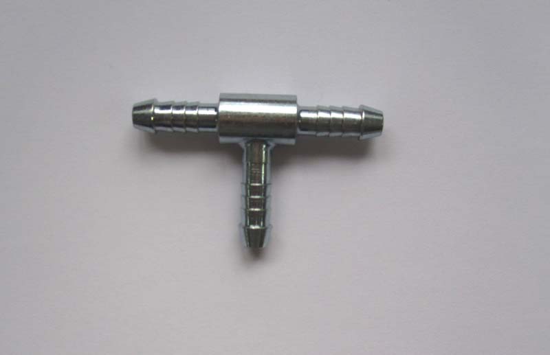 T-Stück 6 mm   gerippt Stahl, gelb chromatiert