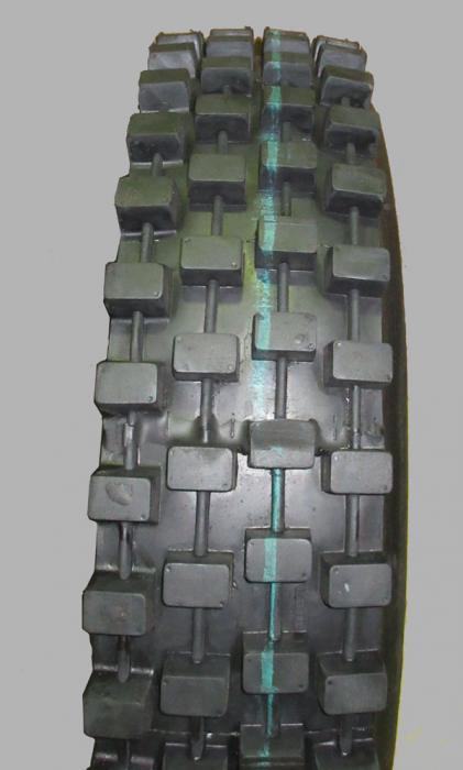 Fedima CRM Stollenreifen 14/58-15
 - 165/50R15 - 4 Reihen gefertigt auf Neureifen